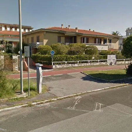 Pirata Apartment Marina di Massa